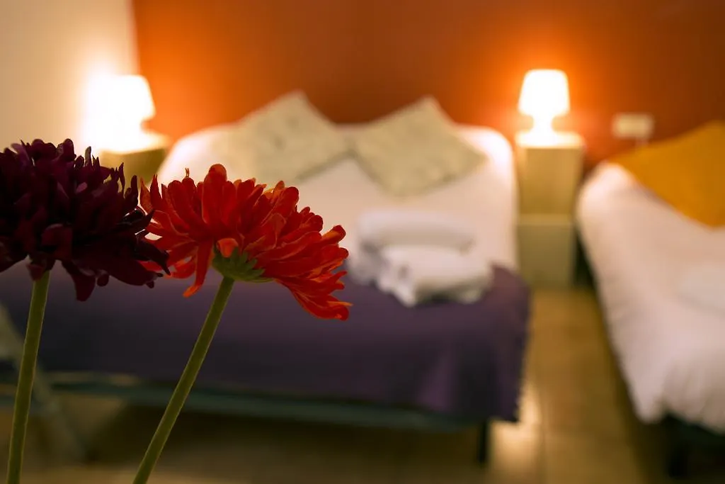 Coffee And Sugar Hostel Βαρκελώνη 0*,  Ισπανία